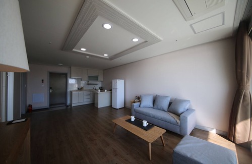 Seongsan Hotel | Hotel Aroha