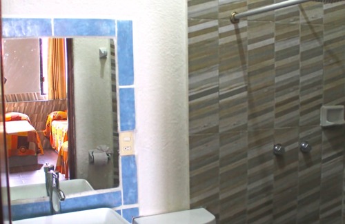 Crucecita Hotel | Hotel Arrecife Plus