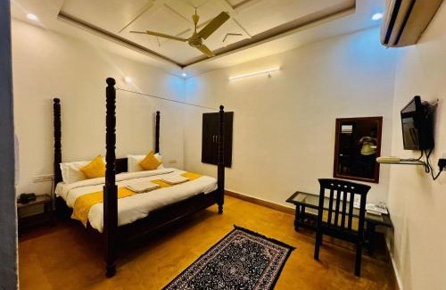 Amar Sagar Pol Hotel | Hotel Aryan Villa