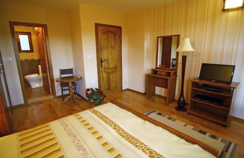 Veliko Tarnovo Hotel | Hotel Asenevtsi