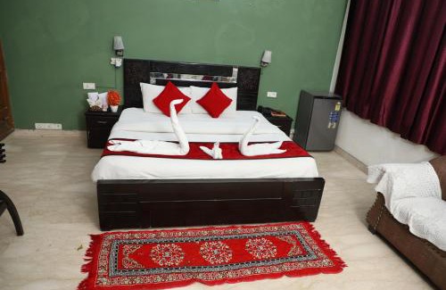 Noida House | Hotel Ashray Noida