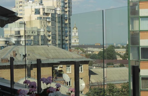 Pechers'kyi District Hotel | Hotel Asteri