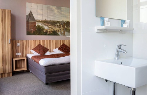 De Weteringschans Hotel | Hotel Asterisk a family run hotel