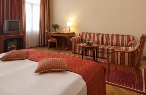 Innere Stadt Hotel | Hotel Astoria Vienna, Curio Collection by Hilton