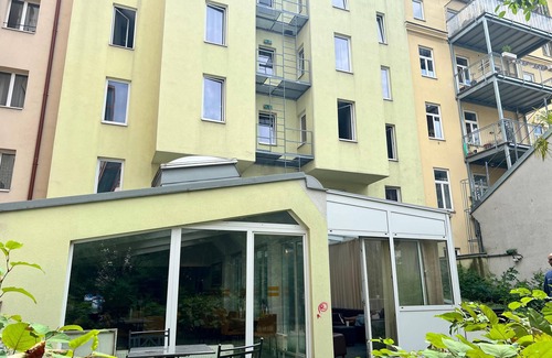 Favoriten Apartment | Hotel Astral