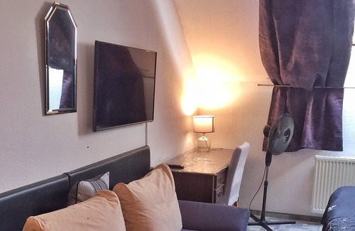 Raunheim Hotel | Hotel Attaché Frankfurt Airport Raunheim