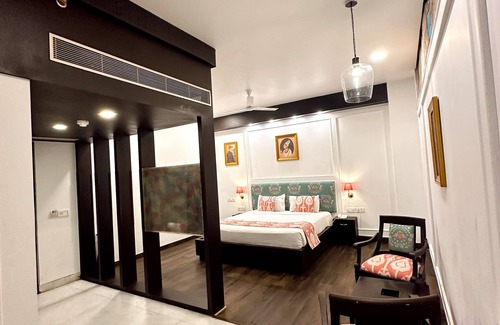 Agra Hotel | Hotel Atulyaa Taj