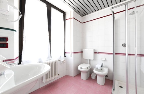 Desenzano del Garda Hotel | Hotel Aurora