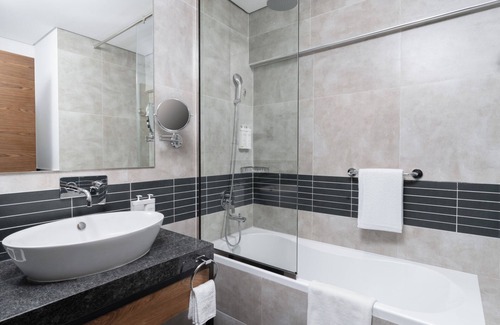 Jumeirah Village Circle Hotel | Hotel Avalon Dubai Jumeirah Village Circle