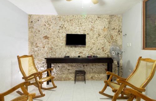 Barrio de Santiago Hotel | Hotel Aventura
