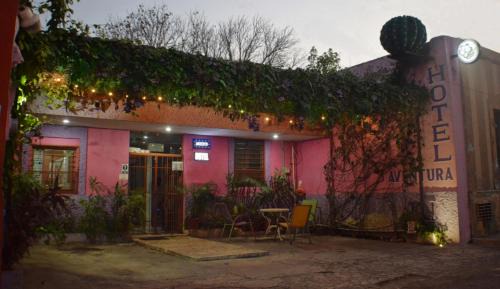 Barrio de Santiago Hotel | Hotel Aventura