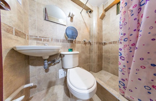 Kennedy Hotel | Hotel Ayenda Bioma 1010