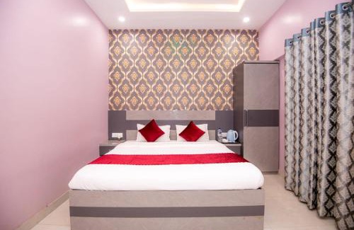 Faizabad Hotel | Hotel Ayodhya Palace - 400 Mtrs from HANUMAN GARHI