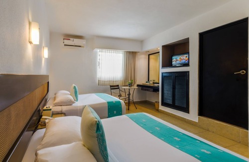 Zona Hotelera Norte Hotel | Hotel B Cozumel