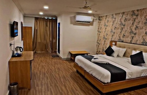 Masab Tank Cabin | HOTEL B.R CLASSIC