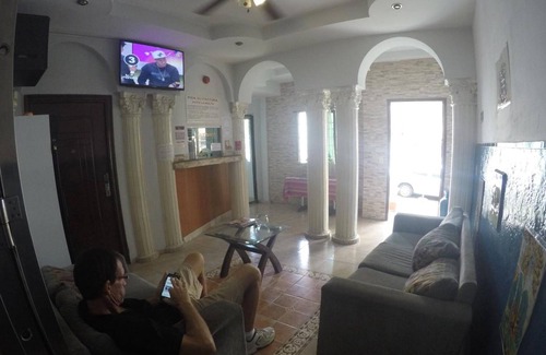 Calidonia Hotel | Hotel BackPacker Inn