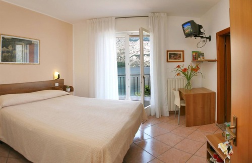 Malcesine Hotel | Hotel Baitone