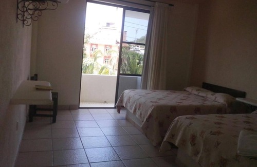 L Hotel | Hotel Balcon Gueela