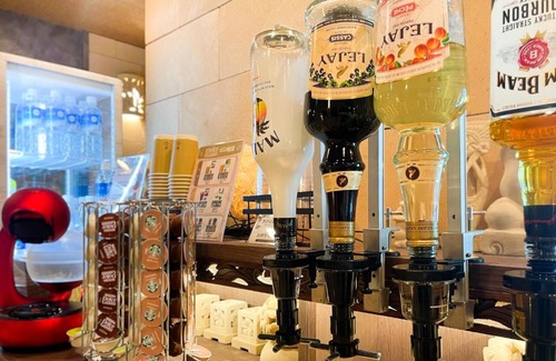 Isezakicho Hotel | Hotel BaliBali 伊勢佐木