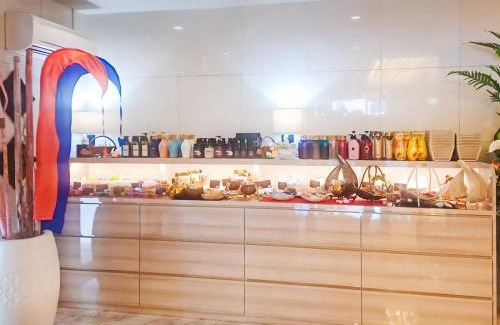 Iwatsuki Hotel | Hotel BaliBali 岩槻