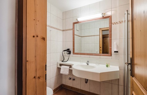 Osterhofen Hotel | Hotel bayrischer Löwe