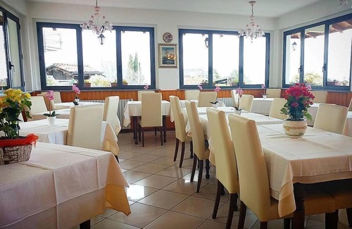 Levo Bed & Breakfast | Hotel BB Villa Orchidea