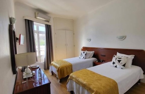 Angra do Heroismo Hotel | Hotel Beira Mar