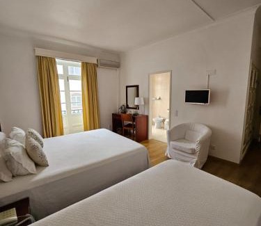 Angra do Heroismo Hotel | Hotel Beira Mar