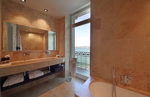 Gardone Riviera Hotel | Hotel Bella Riva