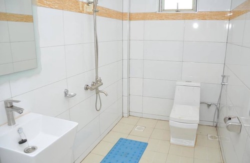 Kampala Hotel | Hotel Benco