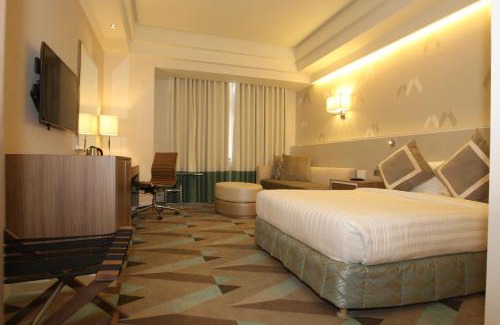 San Andres Bukid Hotel | Hotel Benilde Maison De La Salle