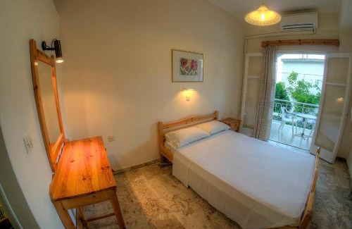 Benitses Hotel | Hotel Benitses Arches