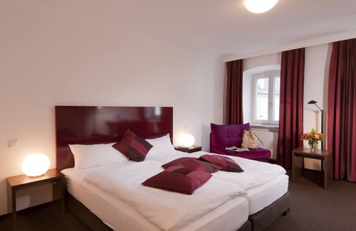 Neuburg Hotel | Hotel Bergbauer