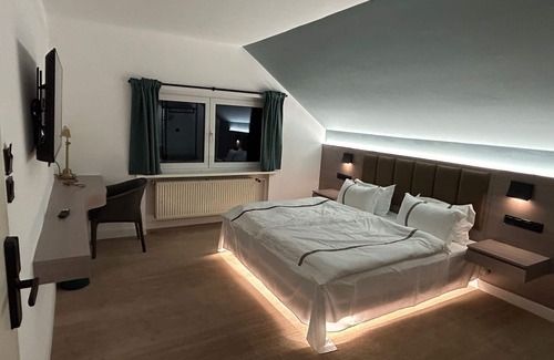 Langelsheim Hotel | Hotel Berghof am See