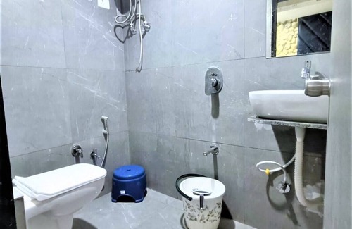 Gandhinagar Hotel | Hotel Bhavya Raj