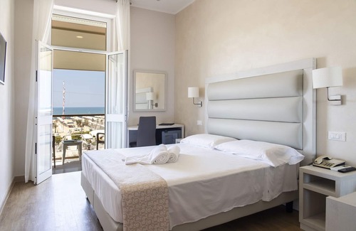 Lido di Camaiore Hotel | Hotel Biagi