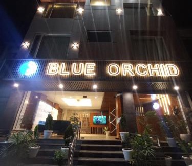 Zirakpur Hotel | HOTEL BLUE ORCHID - A 3 STAR HEAVEN IN Tricity