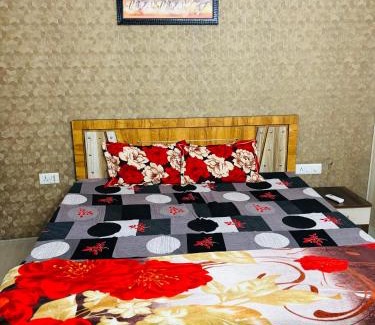 Jagatpura Apartment | Hotel & Bnb,Homestay Solanki residency Jaipur