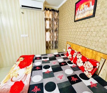 Jagatpura Apartment | Hotel & Bnb,Homestay Solanki residency Jaipur