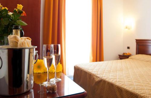 Bardolino Hotel | Hotel Bologna