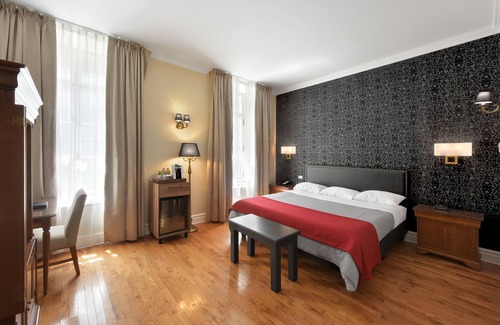 Old Montreal Hotel | Hotel Bonaparte