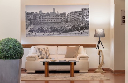 Lucignano d'Arbia Hotel | Hotel Borgo Antico