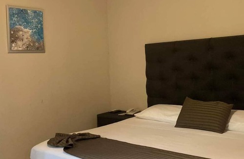 Central Cuernavaca Hotel | Hotel Boutique Casa Emilia
