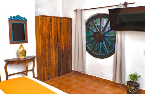 Downtown Puerto Vallarta Bed & Breakfast | Hotel boutique Pueblo real