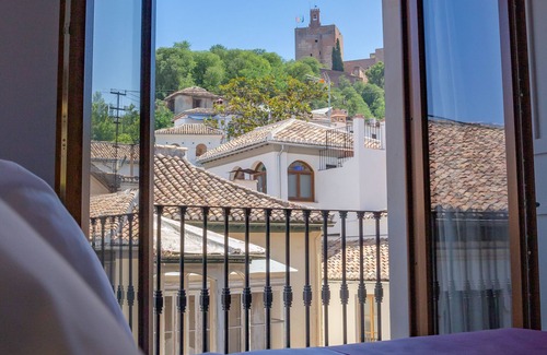 Central District Hotel | Hotel Boutique Puerta de las Granadas