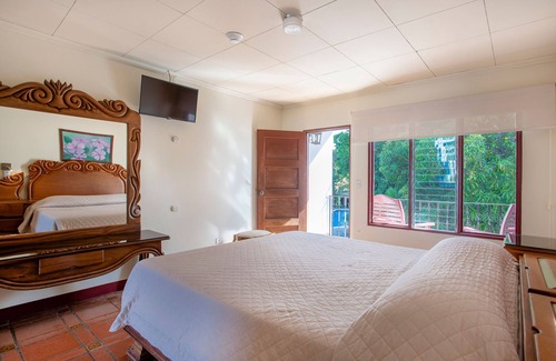 Liberia Hotel | Hotel Boyeros