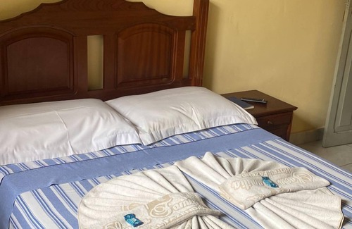 Sacra Familia do Tingua Hotel | HOTEL SACRA FAMILIA