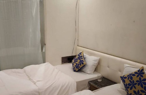 Rishikesh Hotel | Hotel brijwasi palace