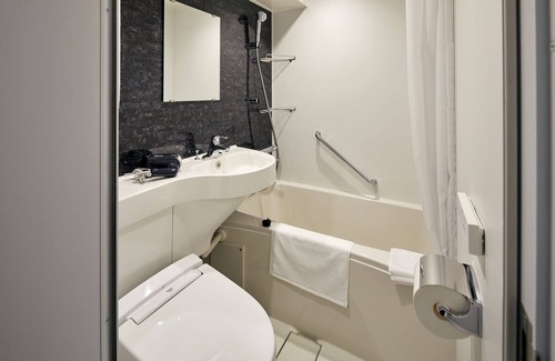 Higashikujo Kitakarasumacho Hotel | Hotel Briller