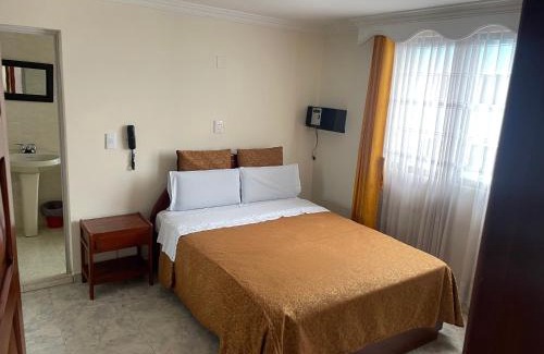 Barrios Unidos Hotel | Hotel Brisas Real